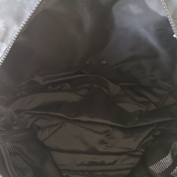 NWT Ivivva by LULULEMON Black Multi Floral Everyday Practice Duffle Travel Bag - Picture 9 of 11